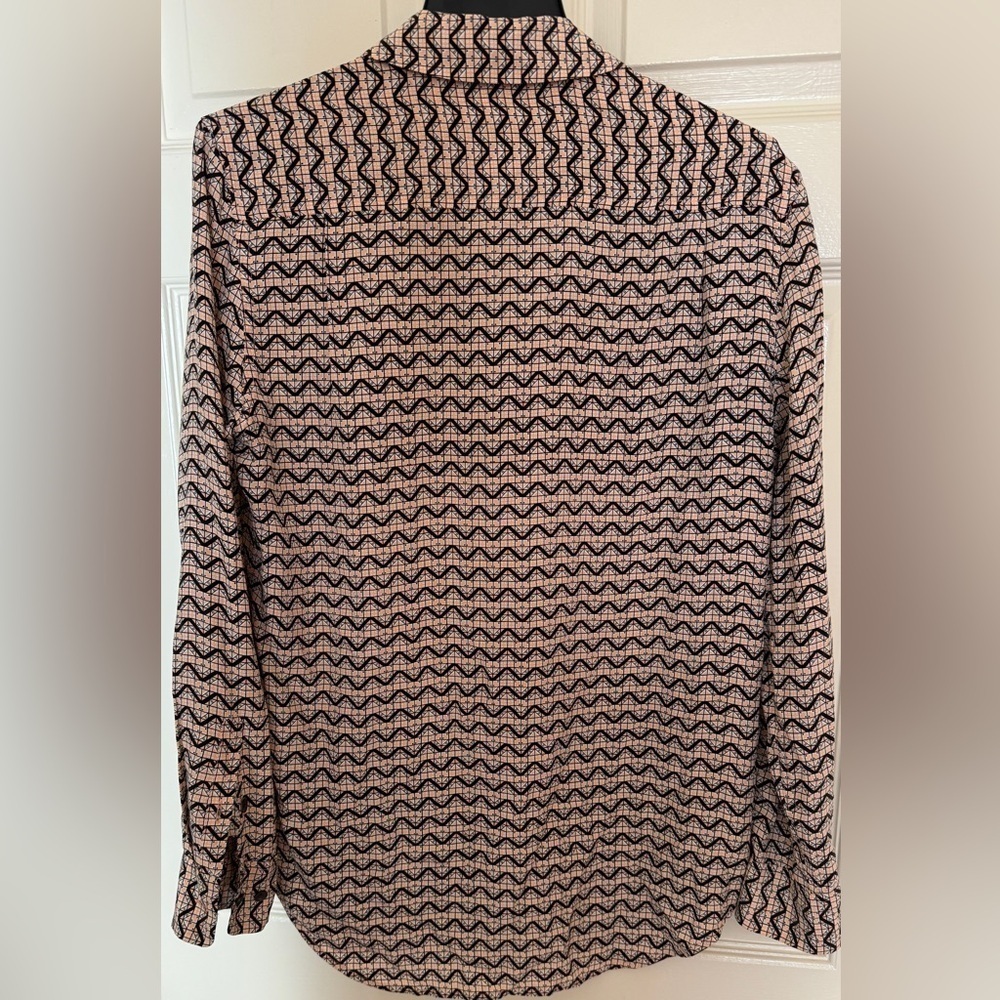 Equipment Silk Button Down Blouse S Black Pink Geometric 100% Silk Workwear Top - Picture 2 of 2